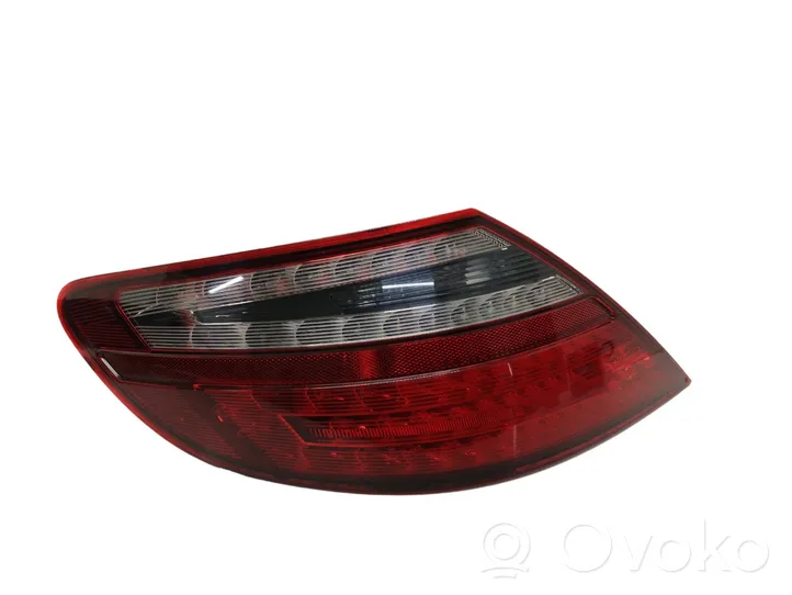 Mercedes-Benz SLK R172 Luci posteriori A1729063900