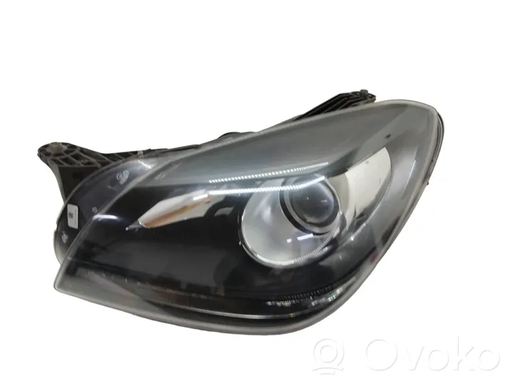 Mercedes-Benz SLK R172 Lampa przednia A1728204561