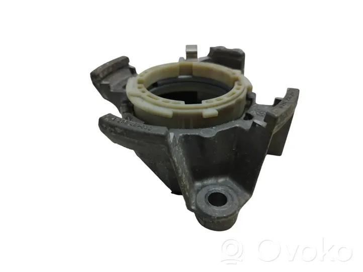 Renault Kangoo II Engine mounting bracket 8200461030