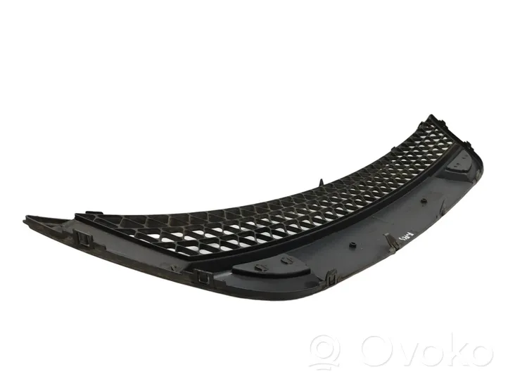 Ford Focus Grille calandre supérieure de pare-chocs avant 6M5Y17B968A