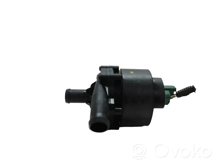 Renault Kangoo II Pompe à eau de liquide de refroidissement 144B05233P