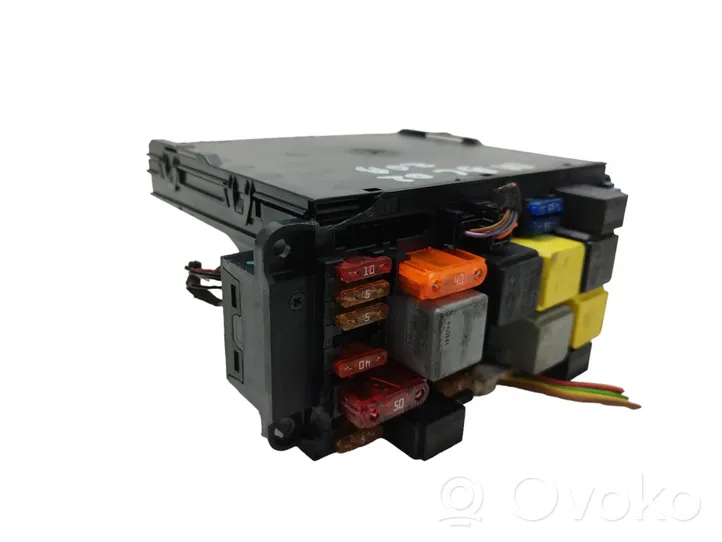 Mercedes-Benz C W203 Module de fusibles 0025459301