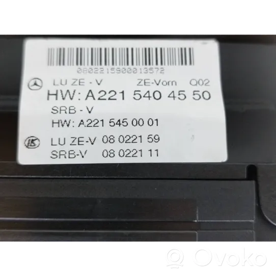 Mercedes-Benz S W221 Module de fusibles A2215404550