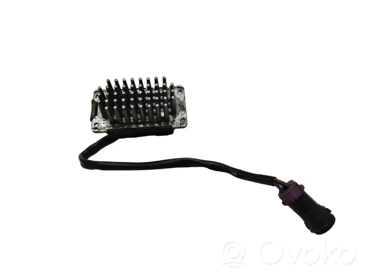 Audi A6 S6 C4 4A Resistencia motor/ventilador de la calefacción 4A0820521A