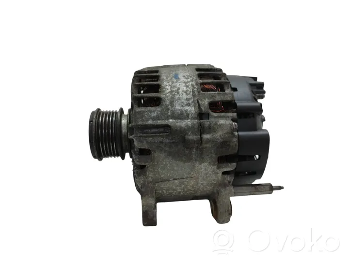 Volkswagen Golf VI Alternator 03L903023F