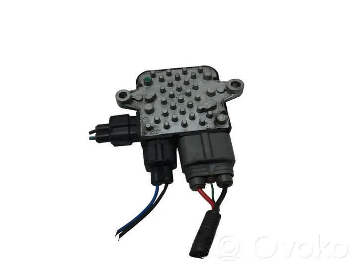 Nissan Leaf I (ZE0) Coolant fan relay A18700A28001