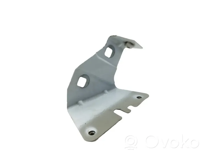 Renault Trafic III (X82) Support de montage d'aile 52045R