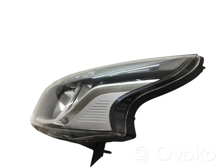 Renault Trafic III (X82) Faro/fanale 260609158R