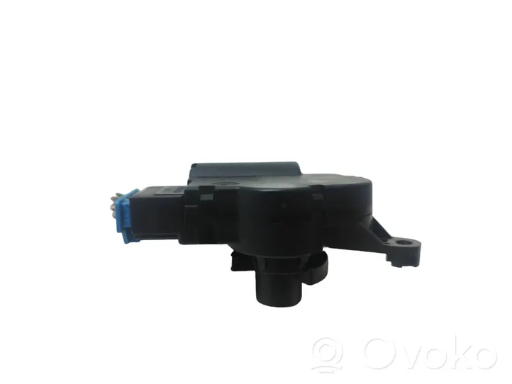 Audi Q7 4L Moteur / actionneur de volet de climatisation 52411483R04