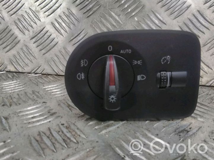 Seat Ibiza IV (6J,6P) Commodo de clignotant 6J1941531ASAT7