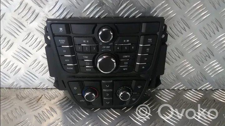 Opel Meriva B Panel / Radioodtwarzacz CD/DVD/GPS 22964700