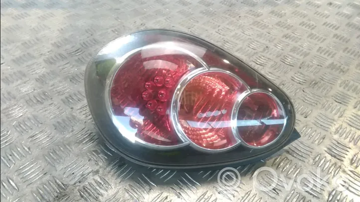 Toyota Aygo AB10 Lampa tylna 815510H070