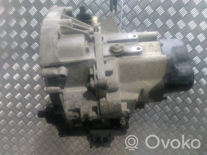 Renault Twingo I Mechaninė 5 pavarų dėžė 7701723259