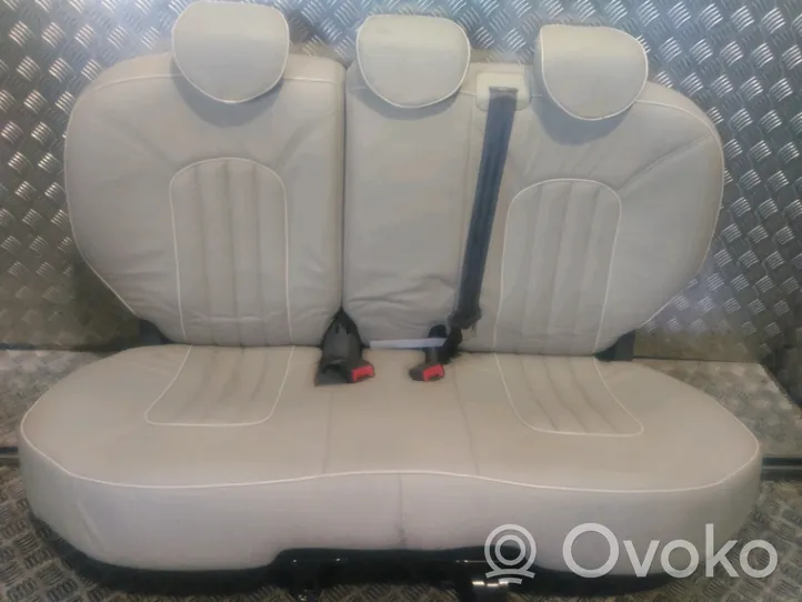 Nissan Micra Kanapa tylna / Fotel drugiego rzędu 