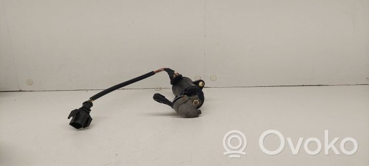 Volkswagen Golf III Gaspedal 1H1721568B