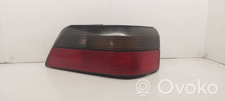 Peugeot 605 Luci posteriori 020200