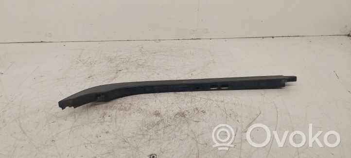 Audi 80 90 B2 Listwa pod lampę przednią 857853841A