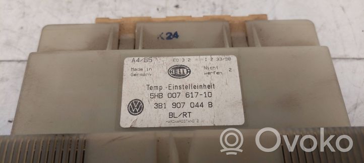 Volkswagen PASSAT B5 Блок управления кондиционера воздуха / климата/ печки (в салоне) 3B1907044B
