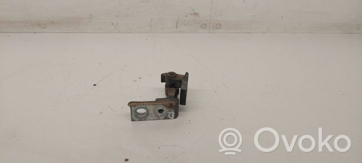 Audi A3 S3 8P Front door upper hinge 