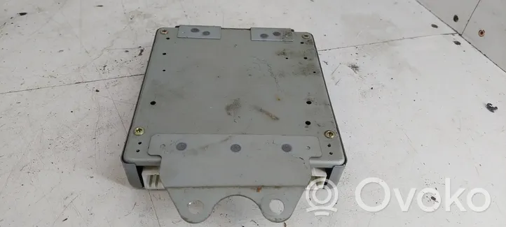 Mitsubishi Carisma Sterownik / Moduł ECU MD329098