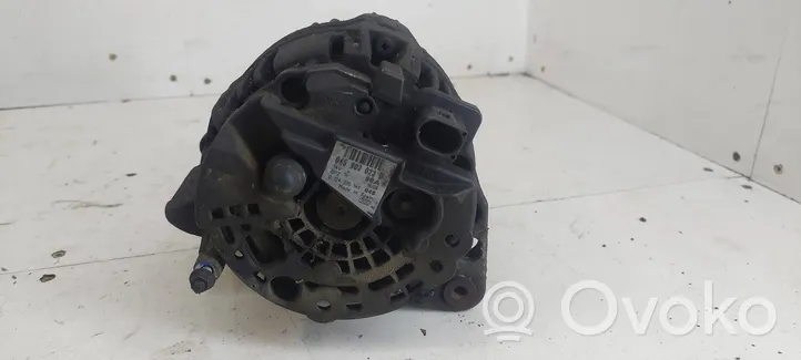 Volkswagen Polo IV 9N3 Generatore/alternatore 045903023D