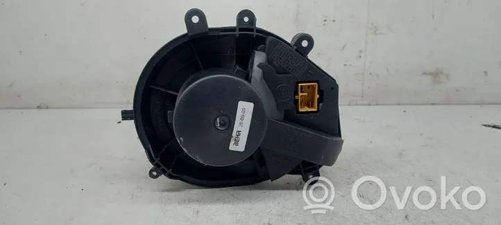 Audi A4 S4 B5 8D Ventola riscaldamento/ventilatore abitacolo 8D1820021