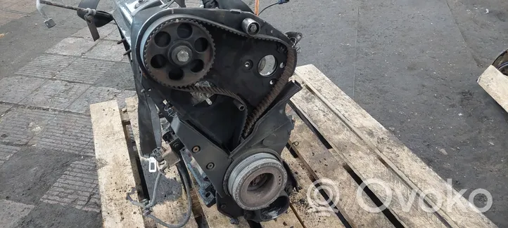 Audi A4 S4 B5 8D Motor 0281030218L