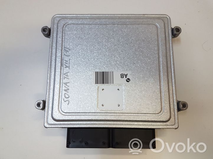 Hyundai Sonata Dzinēja vadības bloks 391603EEB2