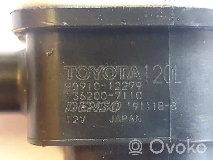 Toyota RAV 4 (XA50) Soupape à vide 9091012279