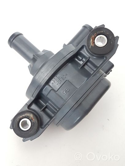 Toyota Prius (XW50) Pompe à eau de liquide de refroidissement G904047040