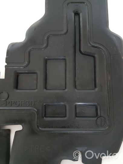 Citroen C5 Aircross Wlot / Kanał powietrza intercoolera 9824015180