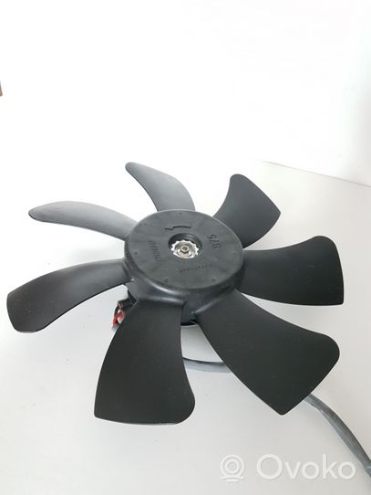 Mitsubishi ASX Ventilatore di raffreddamento elettrico del radiatore AE1680007821