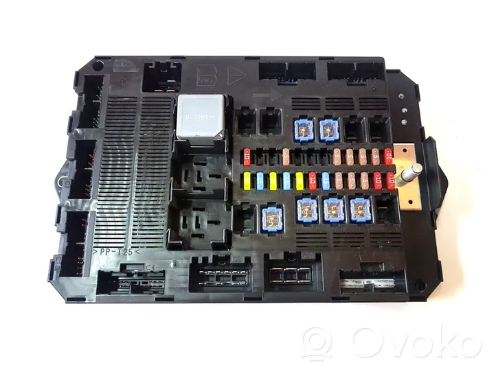 Jaguar XF Module de fusibles 9X2314C256AB