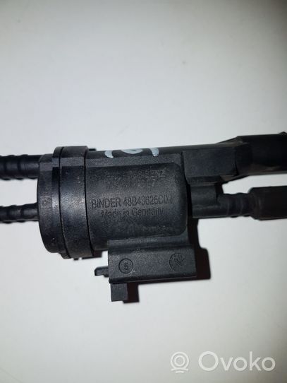 Mercedes-Benz C W205 Electrovanne Soupape de Sûreté / Dépression 0025407097