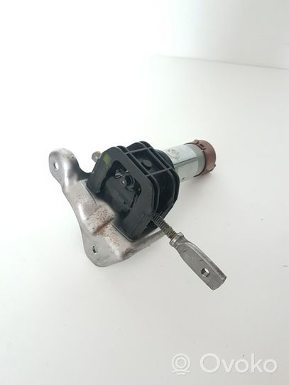 Mercedes-Benz C W205 Seat adjustment motor C11726103