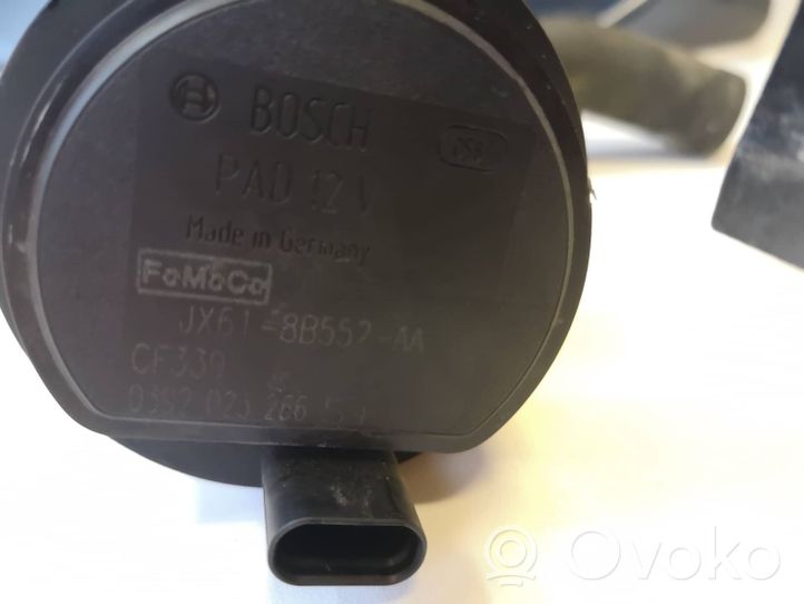 Ford Focus Pompe à eau de liquide de refroidissement JX618B552AA