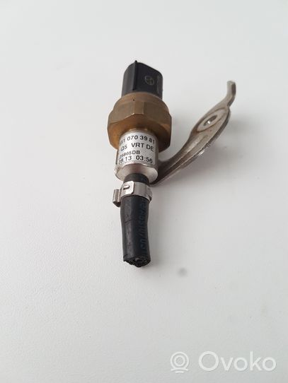 Mercedes-Benz E A207 Sensore di pressione del carburante A6510703981