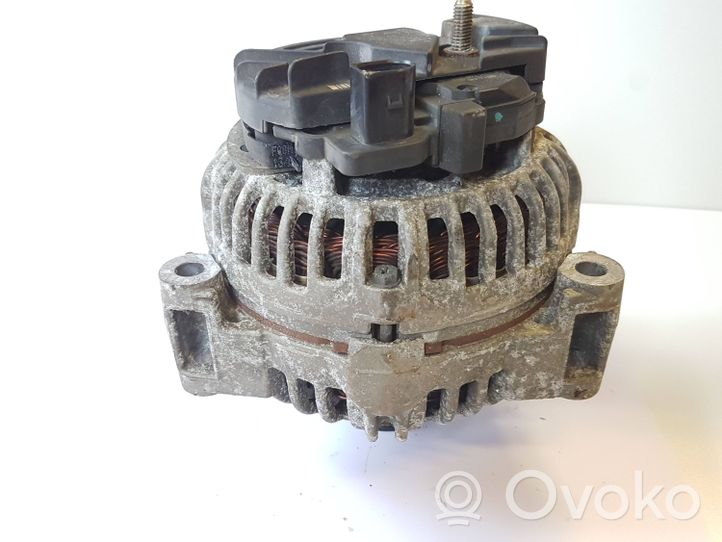 Mercedes-Benz R W251 Alternator A0131548502