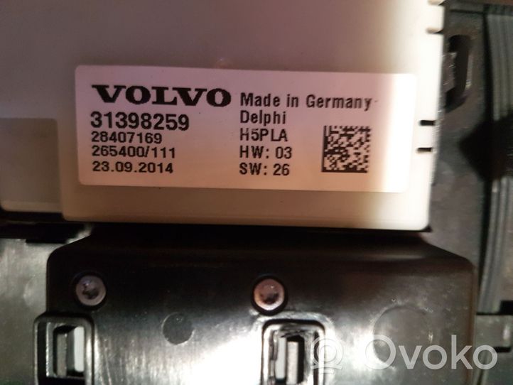 Volvo V40 Illuminazione sedili anteriori 31398259