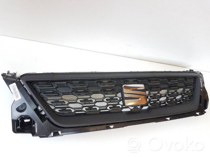 Seat Ibiza V (KJ) Atrapa chłodnicy / Grill 6F0853651K