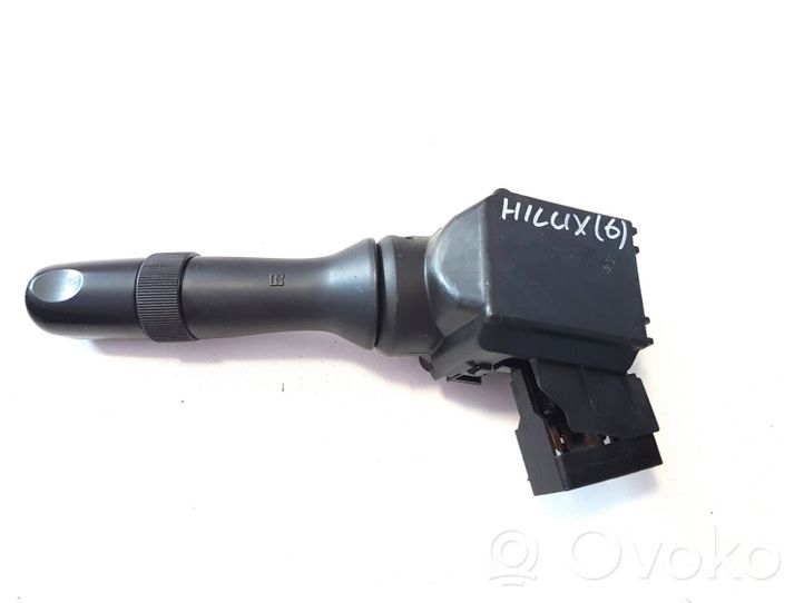 Toyota Hilux (AN10, AN20, AN30) Wiper control stalk 0K06117F555