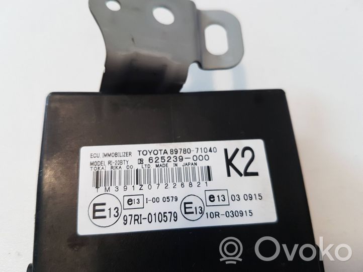 Toyota Hilux (AN10, AN20, AN30) Immobilizer control unit/module 8978071040