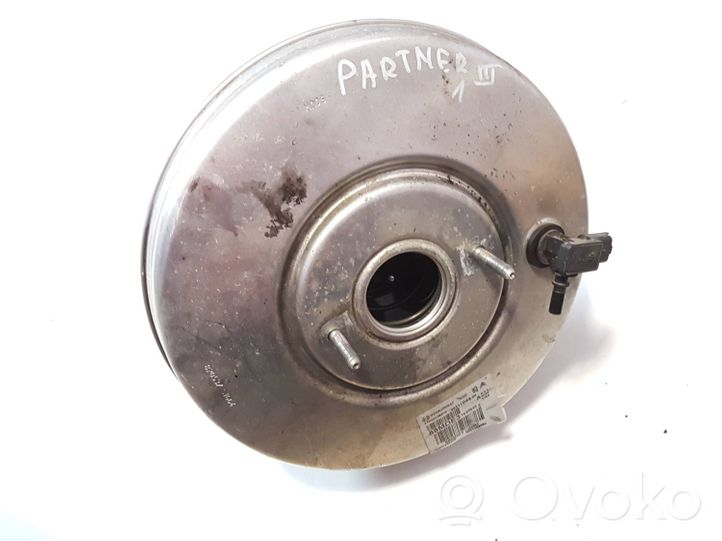 Peugeot Partner III Servo-frein 9821104980