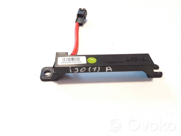 Hyundai i30 Amplificateur d'antenne YCA19K290106