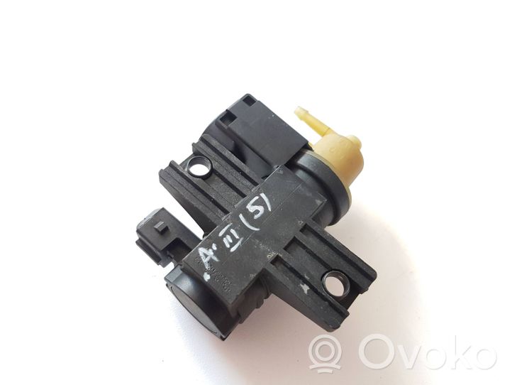 Mercedes-Benz A W176 Vacuum valve 8200790180