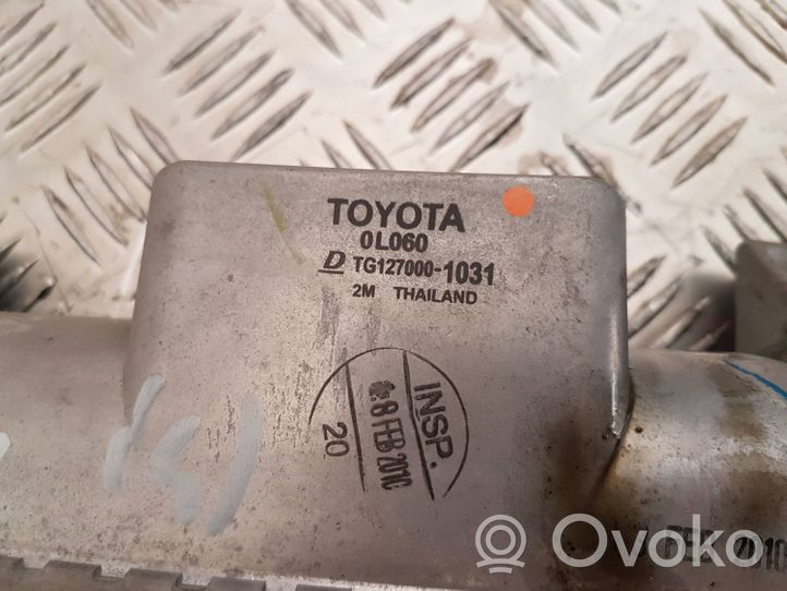 Toyota Hilux (AN10, AN20, AN30) Välijäähdyttimen jäähdytin 1270001031