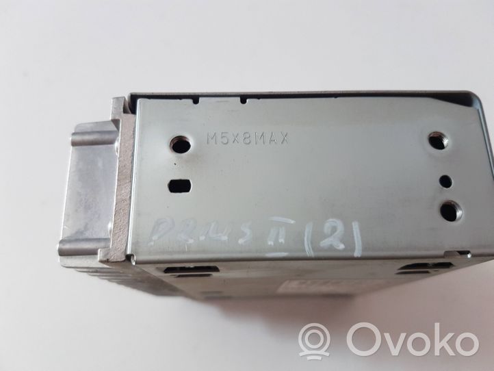 Toyota Prius (XW30) Amplificateur de son 8610047100