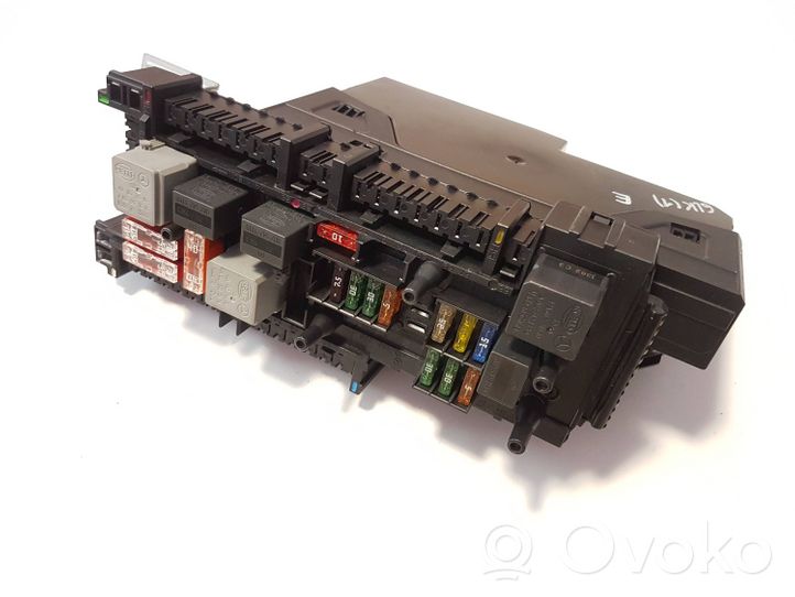 Mercedes-Benz GLK (X204) Fuse module 2049009101