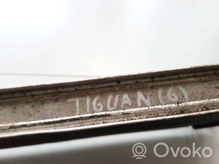 Volkswagen Tiguan Chłodnica powietrza doładowującego / Intercooler 3C0145805AM