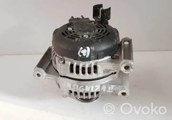 Opel Insignia B Generatore/alternatore 13587304